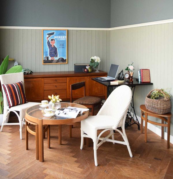 ミッドセンチュリーのおしゃれなダイニングチェア、ネイサン社の