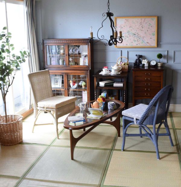 Stonehill社のヴィンテージコーヒーテーブル、ティアドロップの形を