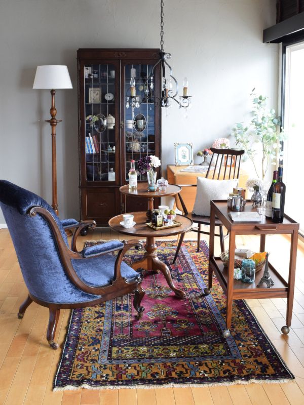 伸長式のおしゃれなダイニングテーブル、アーコール社のヴィンテージ