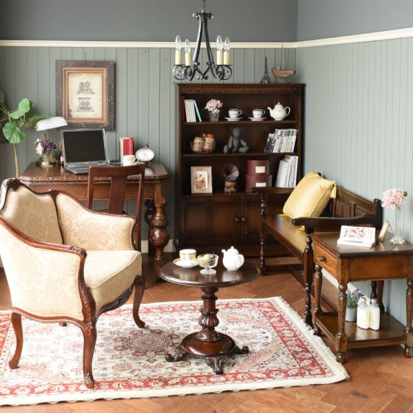 英国のバルボスレッグのダイニングチェア、アンティークのオークチェア