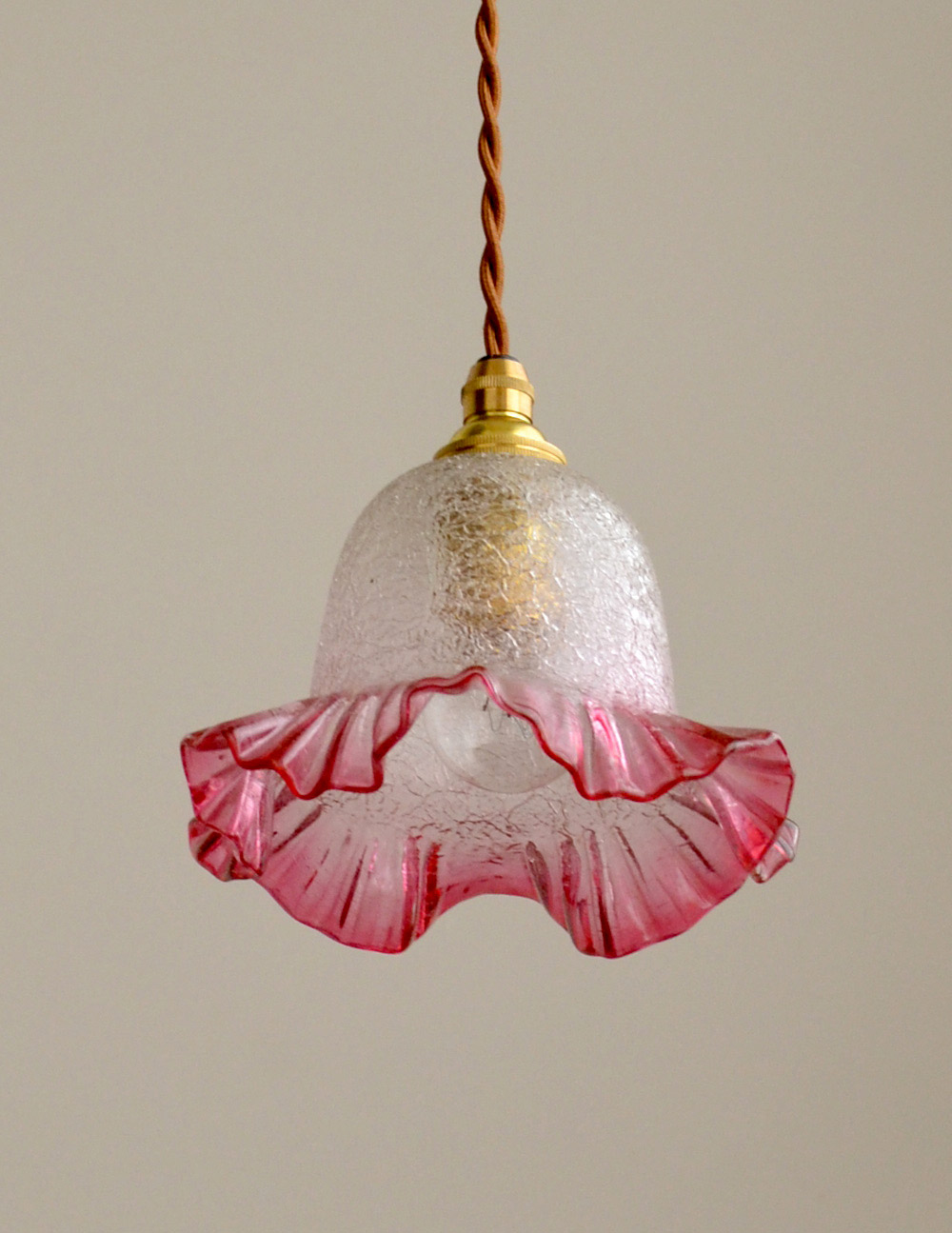 ラズベリーピンクのフリルガラスシェード、アンティークペンダント