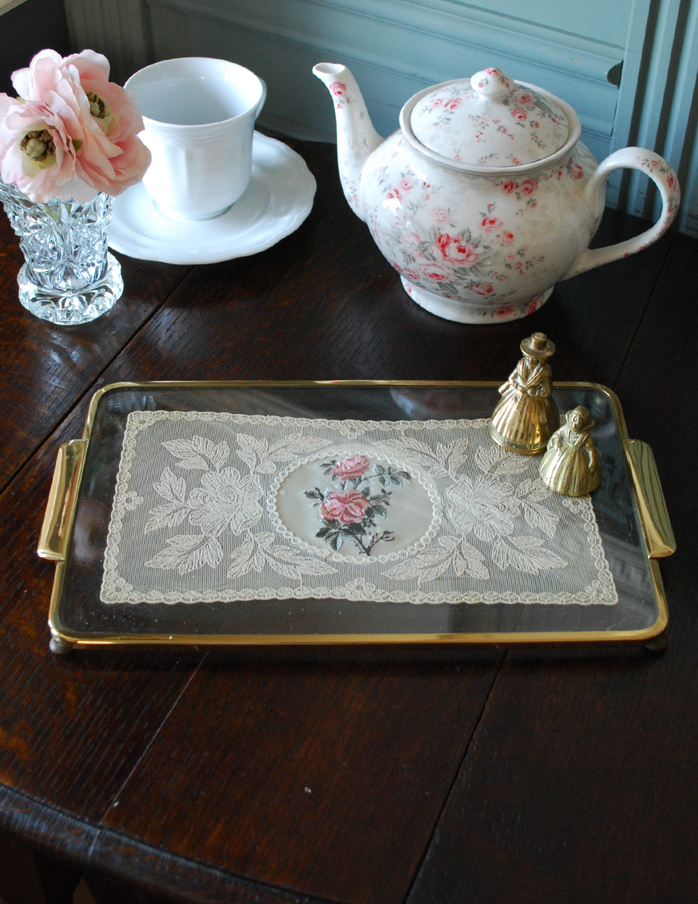 フランスから届いたアンティーク プチポワン トレイ（ドレッシング