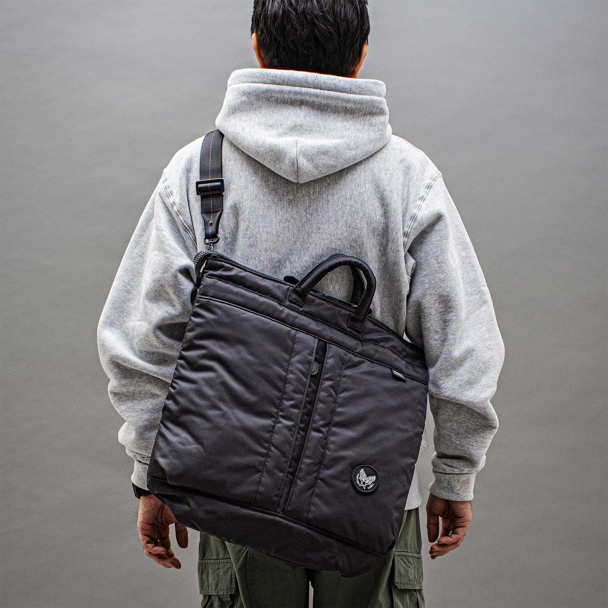 公式】HARVEST LABEL Edition 30 FLYER'S reflection HELMET BAG