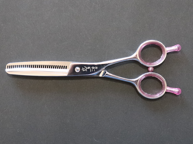 光シザー LUKIA APL3020 HIKARI 美容師用 理容師用 トリマー用 中古