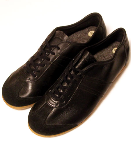 新品] 80's デッドストック ブラック ジャーマントレーナー ： sn-665