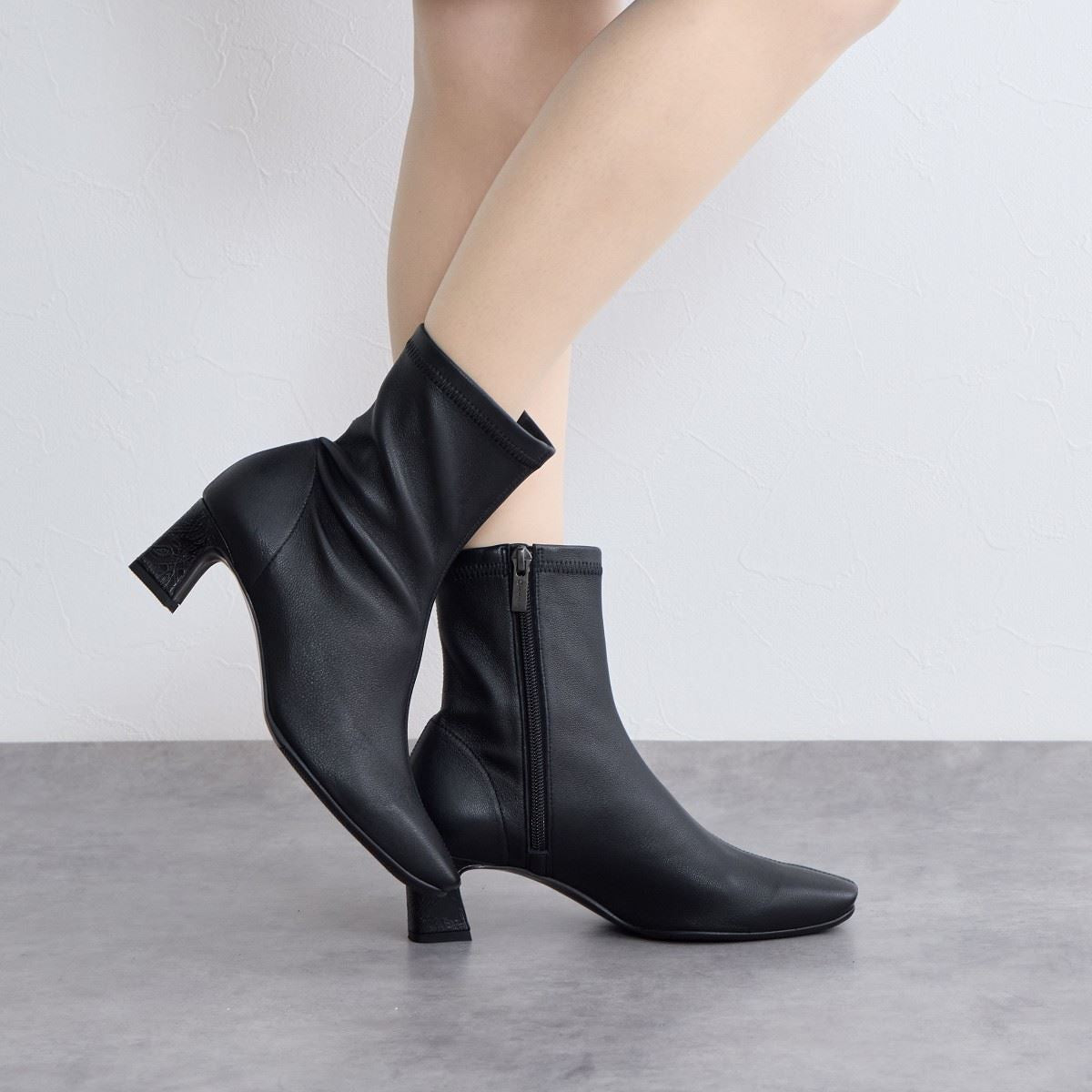 SALE】5cm変形ヒールシープレザーストレッチブーツ/641404