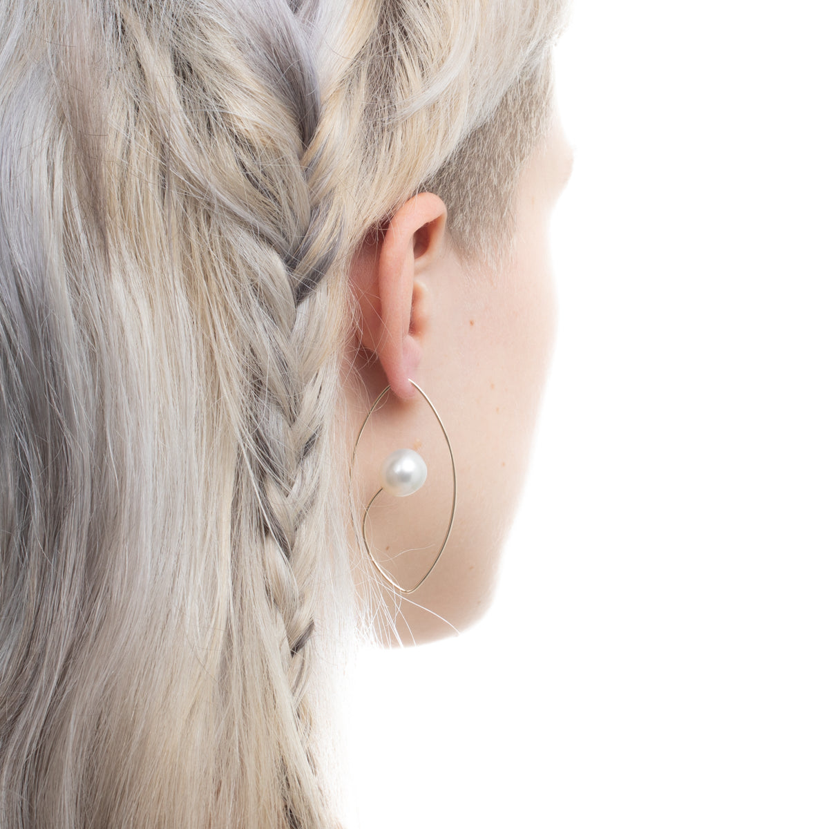 South Sea Pearl Floating Oval Earring Large size