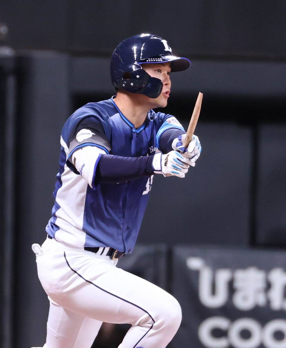 森友哉が勝ち越し打！ 9回に5得点のオリックスがカード初戦勝利｜パ