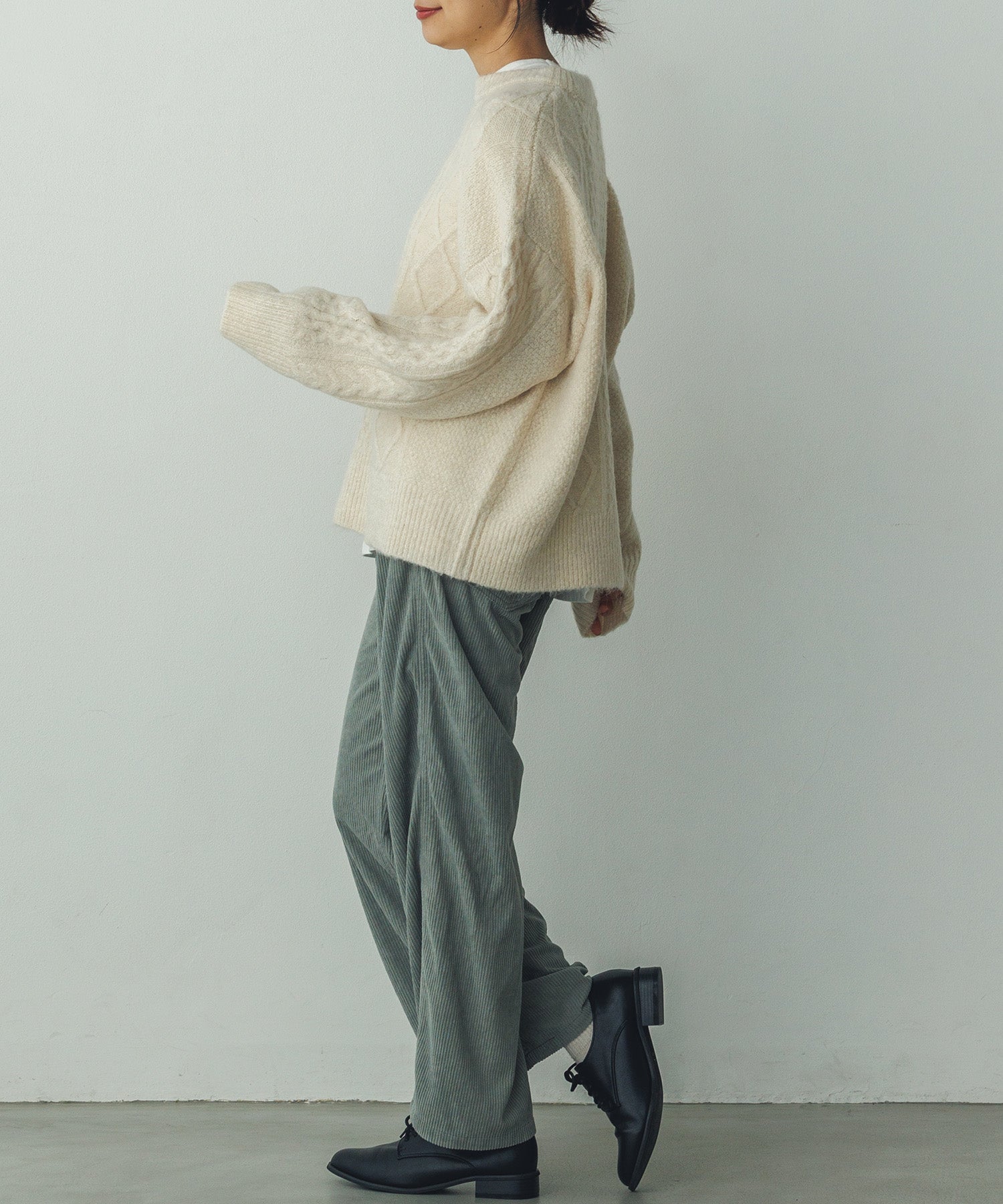 コーデュロイ ワイドストレートパンツ