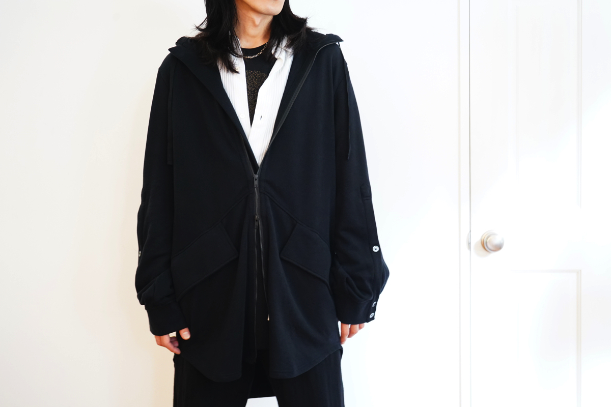 ANN DEMEULEMEESTER Hoodie Grimm | HUES 福岡セレクトショップ