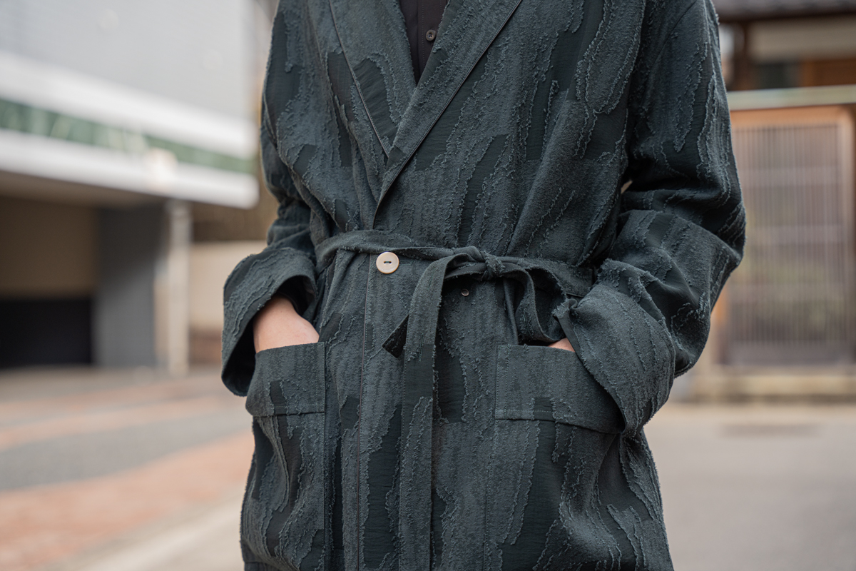 イレニサのショールカラーガウンコート | HUES 福岡セレクトショップ