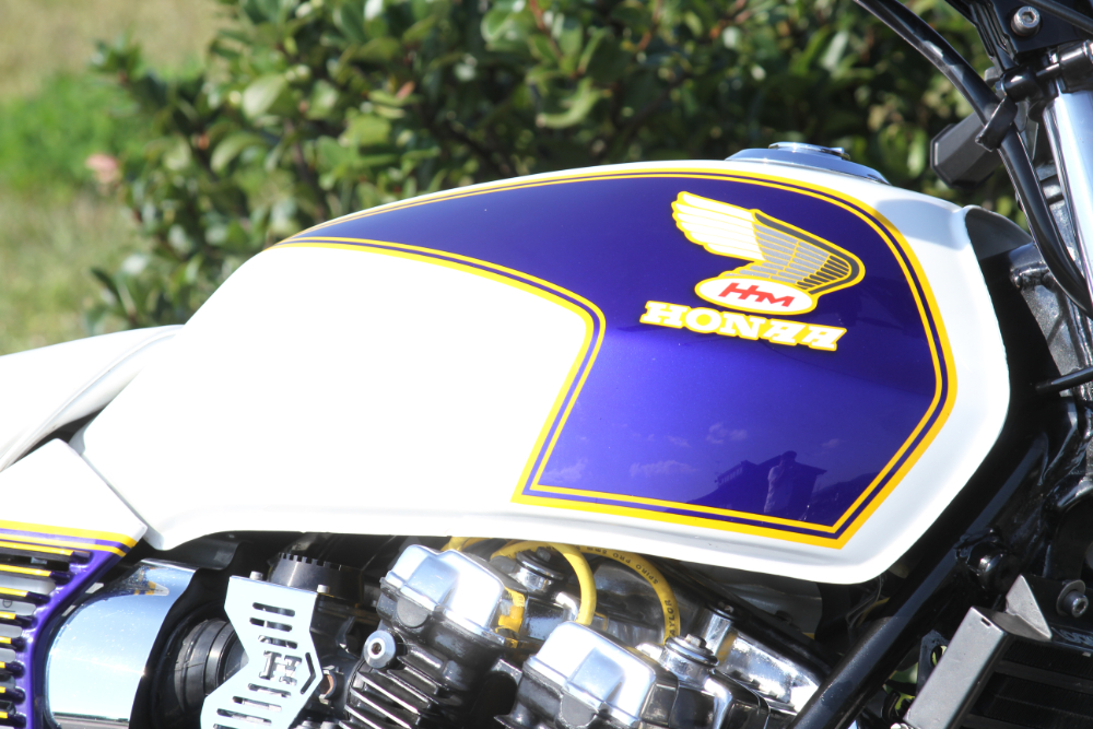 CBX400F】すべてを自分色に仕上げたフルBEETにウッドアイ外装のCBXが