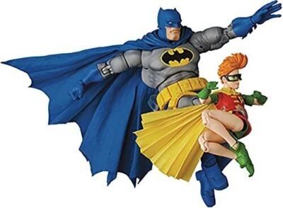 Medicom Toy MAFEX No.139 Batman Blue Version & Robin The Dark