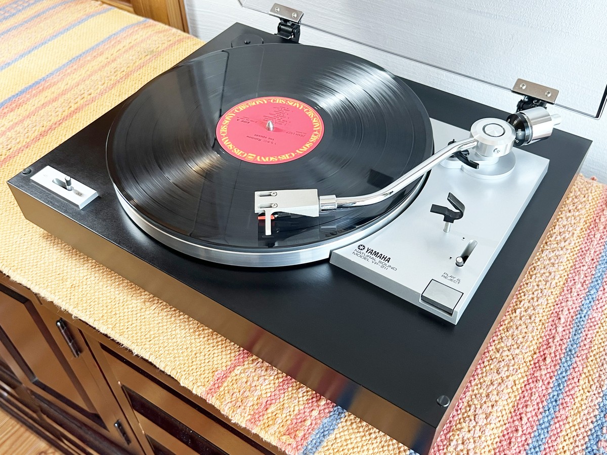 Yamaha YP-211 Belt Drive Record Player Already Maintained 100V 50