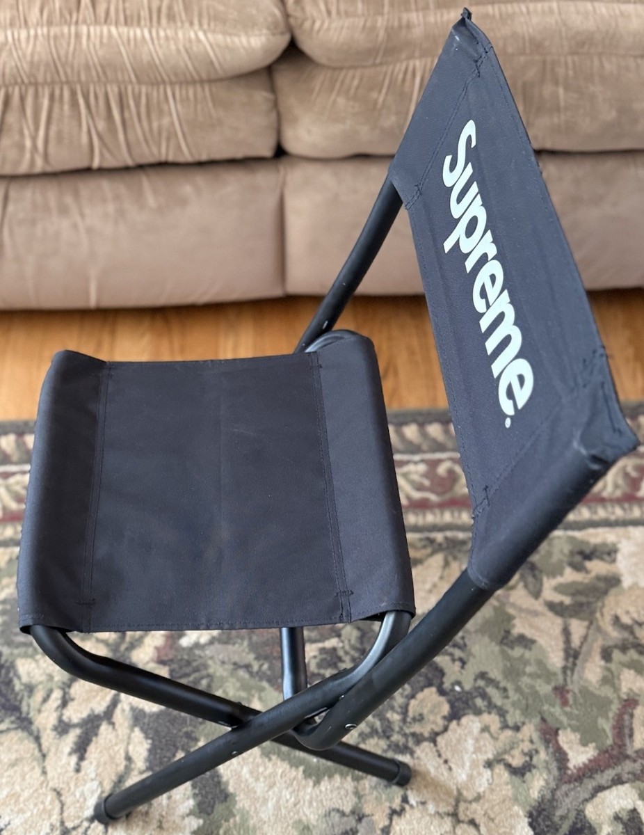 Supreme Coleman Folding Chair Black SS15 Authentic Ships Same Day