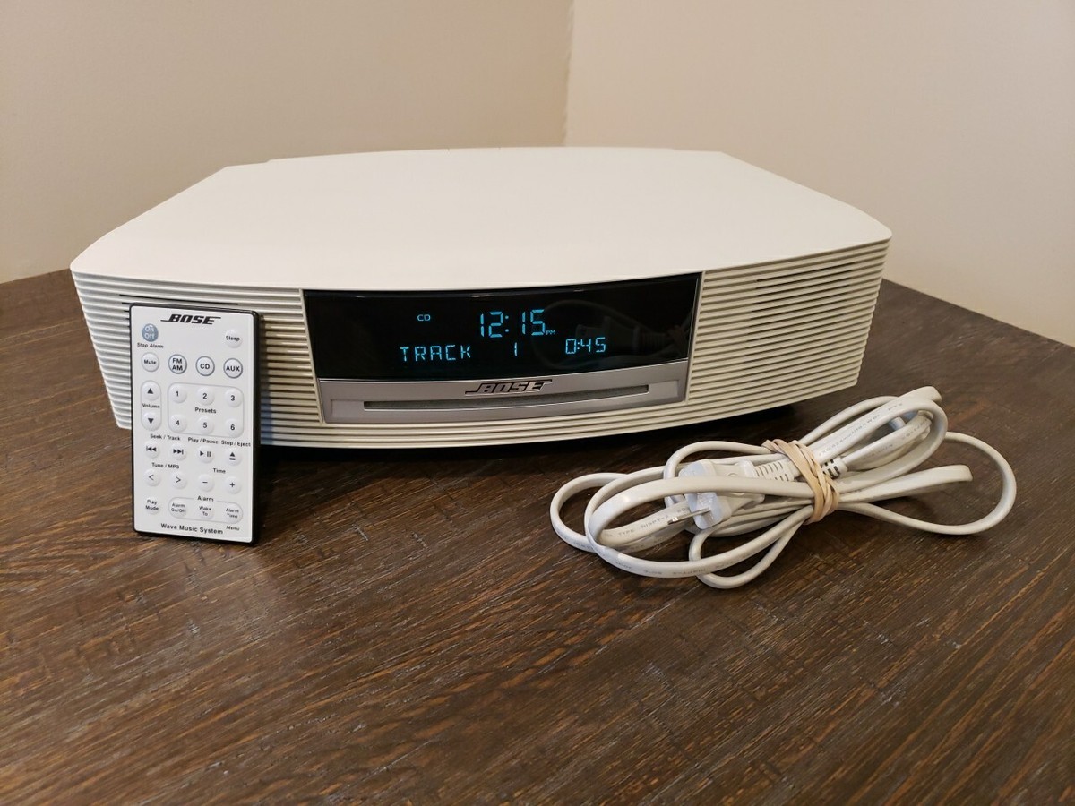 Bose Wave Music System AM/FM CD Player Radio Remote White/Tan Nice