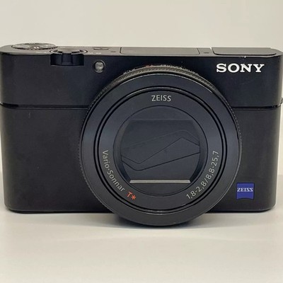 Sony Cyber-shot RX100 V RX100M5 20.1MP Digital Camera with Flip