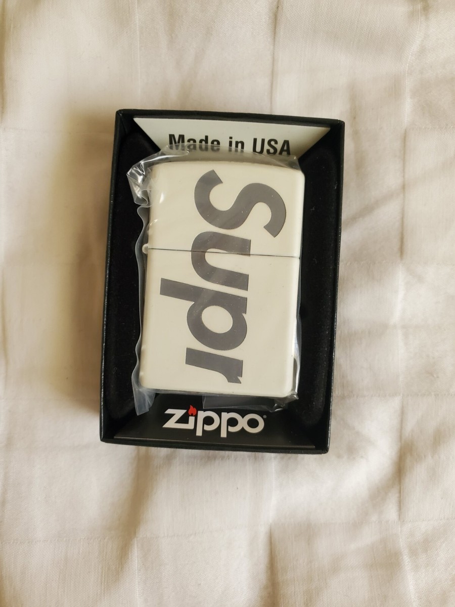 Glow in the dark SUPREME Zippo Lighter Box Logo SS20 AUTHENTIC
