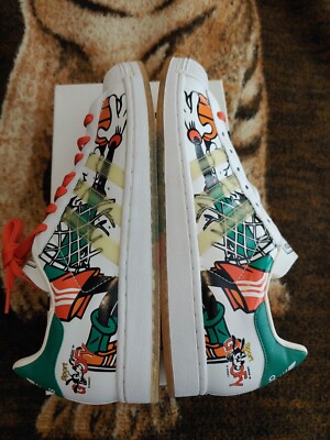 Adidas x Disney Superstar Mens Size 11 35th Anniversary Sport