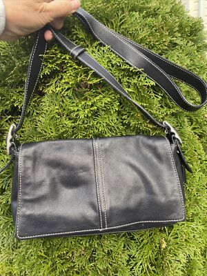 Coach East West Bag Black Leather Y2K Vintage Crossbody Mini Purse