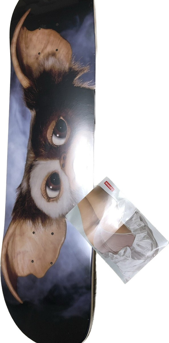 Supreme Gremlins Skateboard Deck Gizmo FW22 Supreme New York 2022