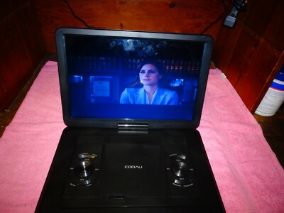 COOAU CU-121 Portable DVD Player 15.6