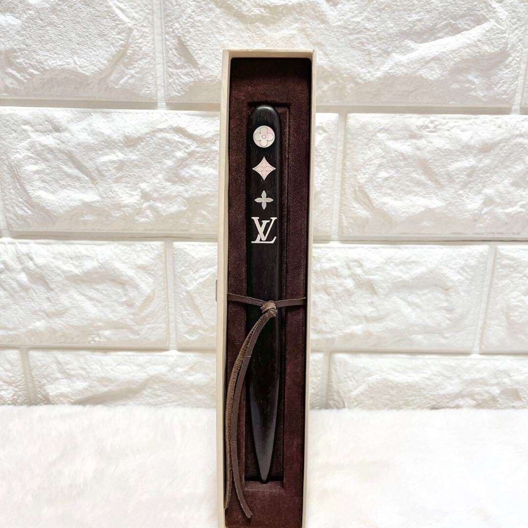 LOUIS VUITTON Wooden Paper Knife Letter Opener Novelty VIP ONLY