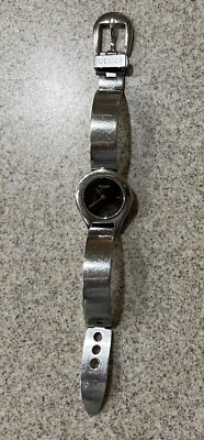 GUCCI 6700L STAINLESS STEEL WR WOMENS QUARTZ WATCH & BOX sapphire