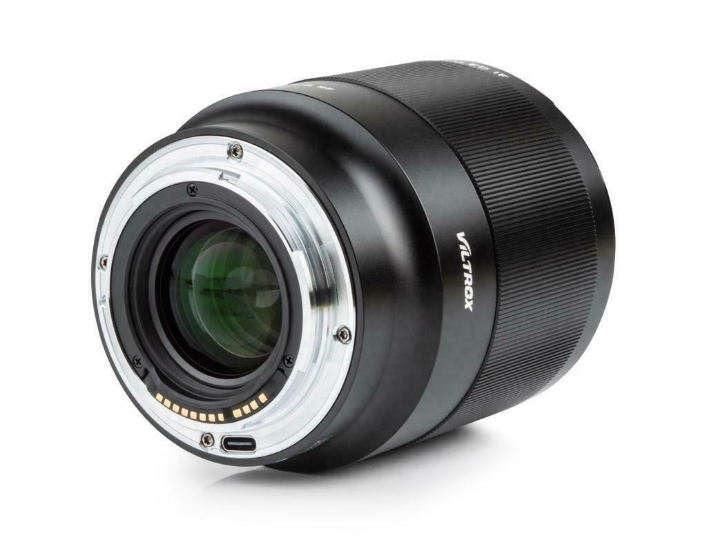 Viltrox 85mm F1.8 RF Full Frame Lens For Canon RF mount Cameras