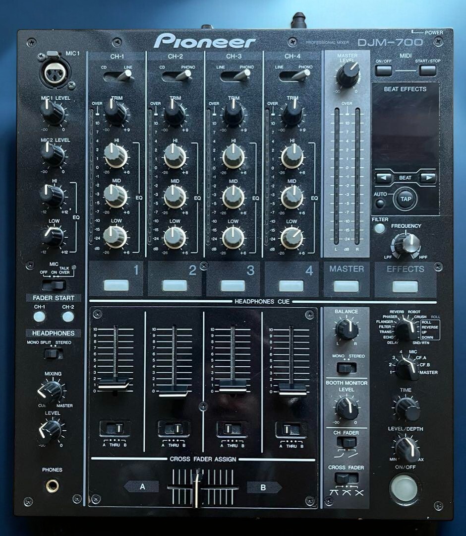 Pioneer DJM-700-K Professional Four-Channel Mid-Range Digital | eBay