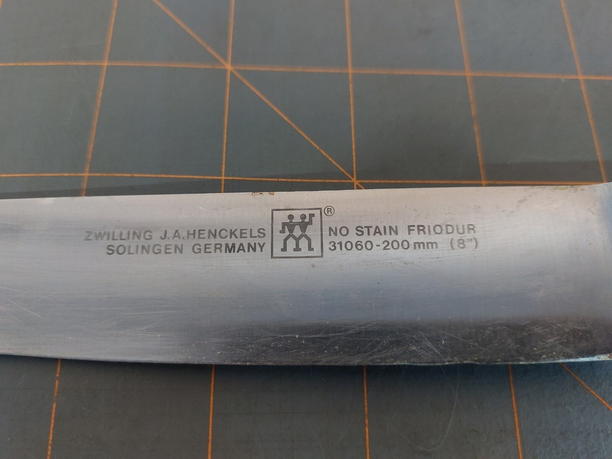 J.A. Henckels Zwilling 31061 200 MM 8