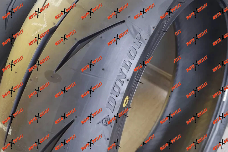 Dunlop Roadsport 2 180/55ZR17 Rear Motorcycle Tire | 73W | Radial
