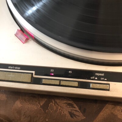 Technics SL-Q303 Quartz Direct Drive DD Full Automatic Turntable