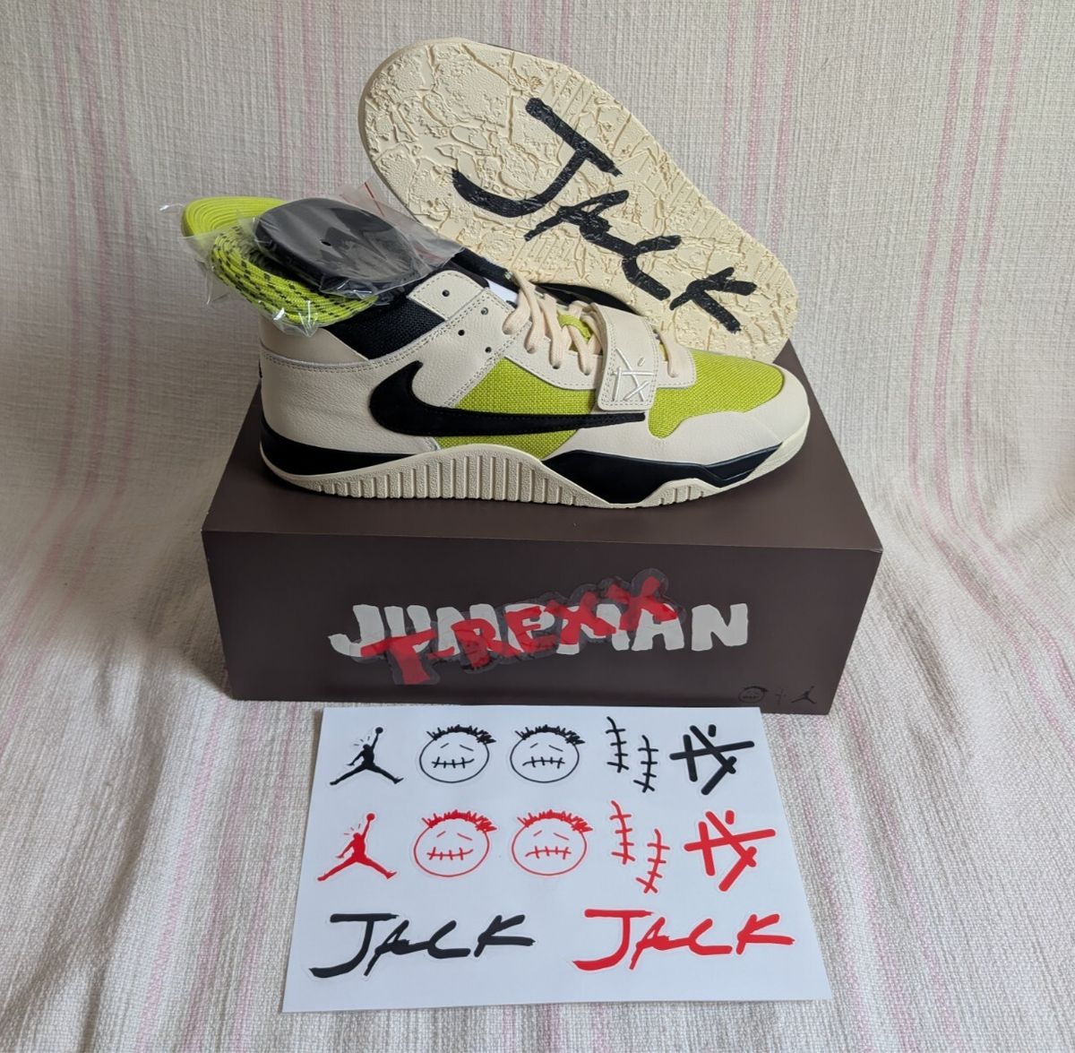 Nike Air Jordan Jumpman Jack TR Travis Scott Bright Cactus FZ8117