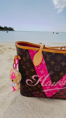 Louis Vuitton Waikiki Neverfull MM bag MM Pondichery Hot Pink