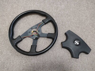 momo ギブリ4 ステアリングホイール 35cm momo ギブリ4 ステアリング