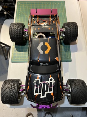 Collectible Vintage HPI Savage XL 5.9 Nitro Engine All Aluminum