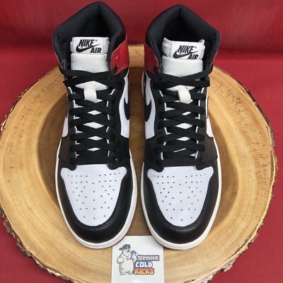 Nike Air Jordan 1 Retro I High OG Black Toe 555088-125 Size 10 III