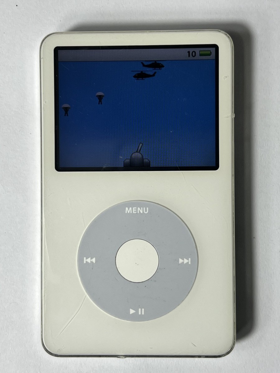 Apple iPod Video Classic 5.5 Gen White 30GB MA444LL - A1136 Tested