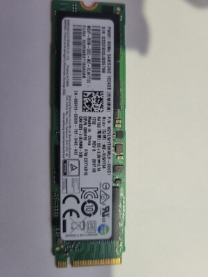 SAMSUNG SSD PM961 1TB PCIe-NVMe M.2 2280 Gen3.0 x4 MZ-VLW1T00