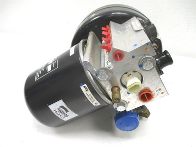 3776971C91 NEW OEM INTERNATIONAL AD-IS AIR DRYER W/ RESERVOIR