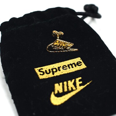 NWT Supreme NY Nike 14k Solid Gold Swoosh Logo Earring Men's FW18