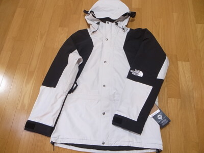 THE NORTH FACE 1994 RETRO MOUNTAIN LIGHT FUTURELIGHT JACKET TIN