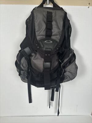 Oakley Icon 3.0 Tactical Backpack Stealth Black Military Police