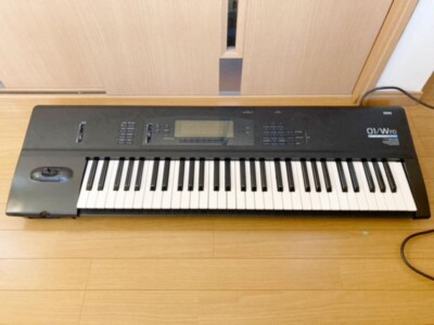 Korg 01/W FD 61 Key Music Workstation Synthesizer keyboard Black