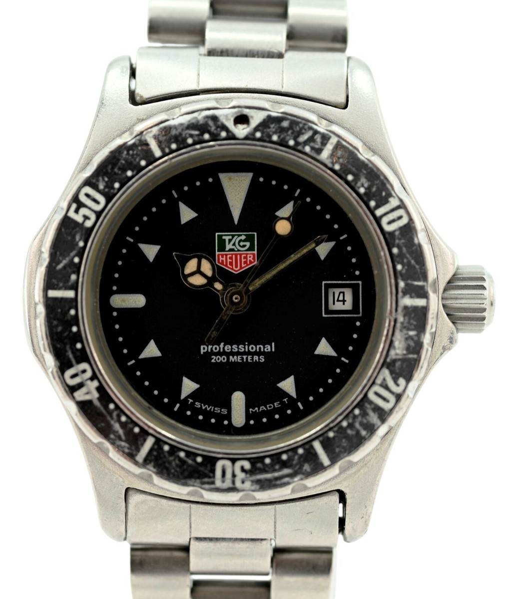 Vintage Tag Heuer 28mm Ladies Professional 2000 Series Dive Watch