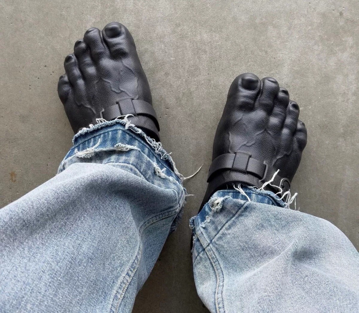 HULKFOOT Bravest Studios Hulk Foot Clog|2024|BLACK| MENS Size 11