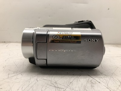 SONY SUPER STEADY SHOT DCR-SR220 HANDYCAM DIGITAL COMPACT