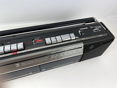 Sony CFS-W301 FM/AM Stereo Dual 2-Cassette Radio Boombox/ Tested