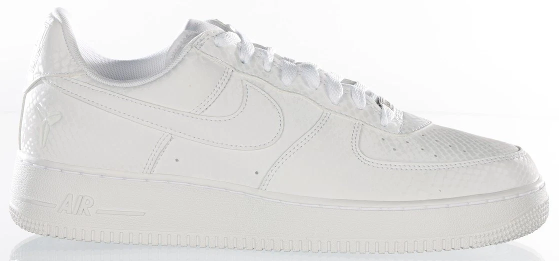 Preços baixos em Nike Kobe Bryant x Air Force 1 Low Forever White